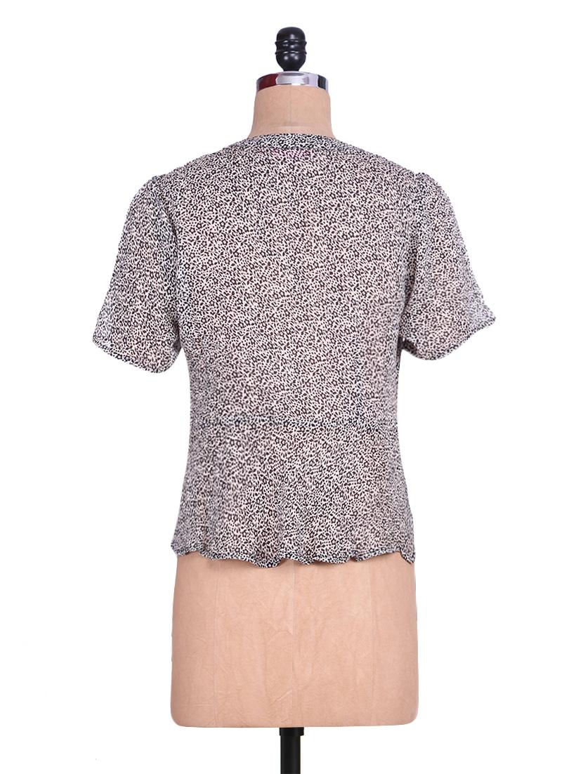 v-neck floral button up top - 9654799 - Zoom Image - 3