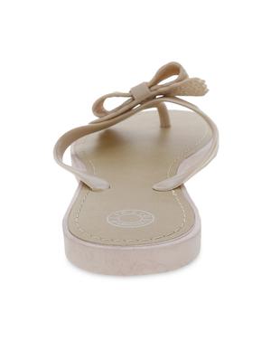 beige leatherette flip flops - 9656840 - Standard Image - 4