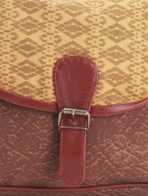 brown printed casual sling bag - 972268 - Standard Image - 4