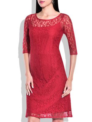 red crepe sheath dress - 9837566 - Standard Image - 2
