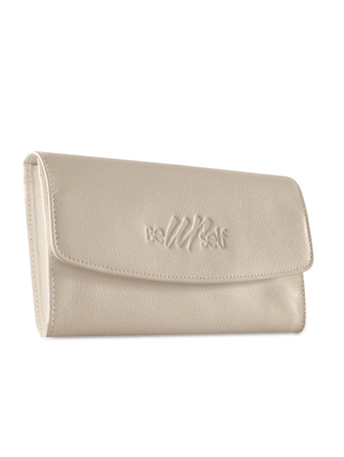white leather wallet - 9936803 - Zoom Image - 1