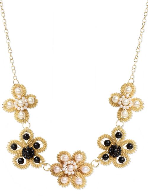flower design in gold metal alloy necklace - 993915 - Standard Image - 1