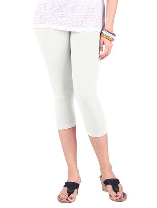 Buy online White Cotton Capri Leggings 