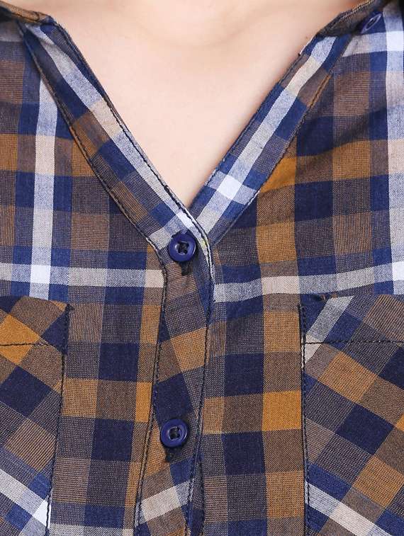 Roll Up Sleeves Checkered Shirt