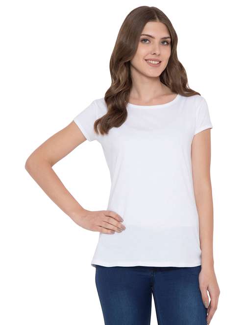 Stylish tees for collage girls under 