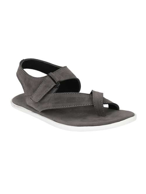 limeroad sandals and floaters