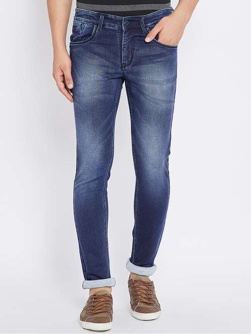 Faded jeans for manly look