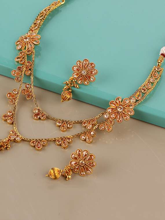 Buy online Gold Plated Set from Imitation Jewellery for