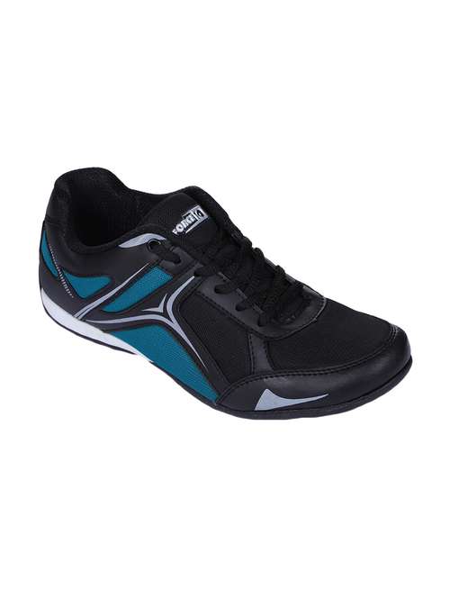 sports shoes offers online