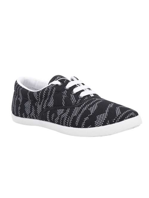 buy casual shoes online