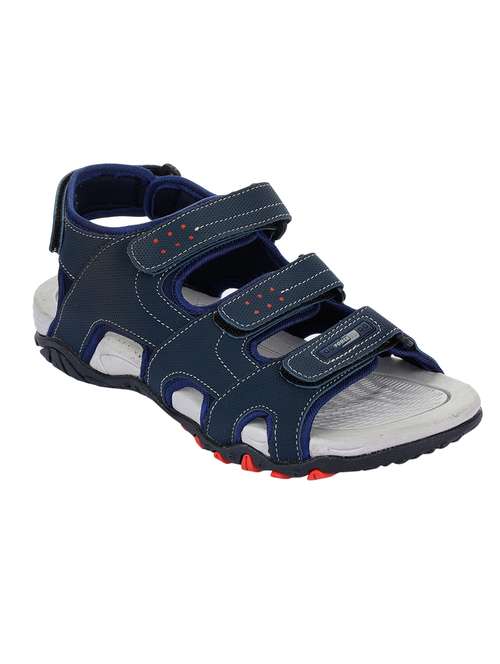 mens sandals and floaters