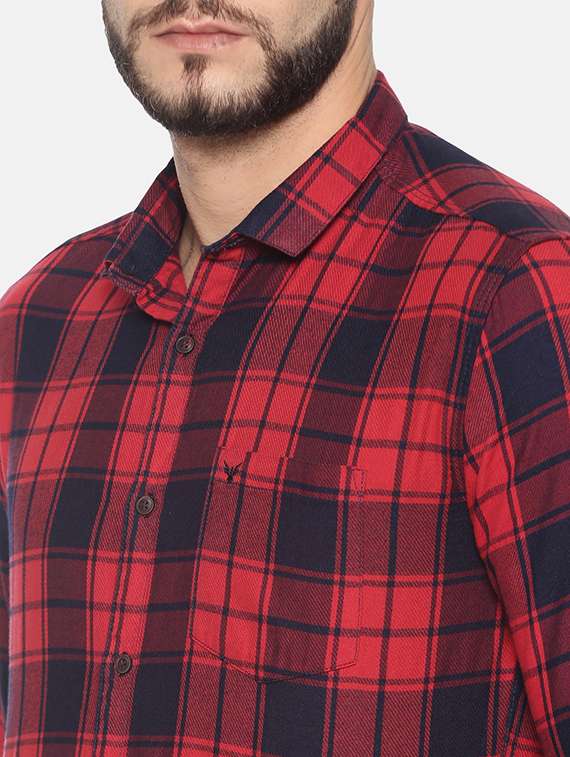 Buy online Red Checkered Casual Shirt from shirts for Men by Showoff