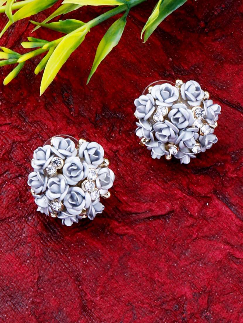 Grey Metal Studs Earring