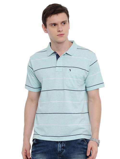 sweatshirt with attached collar