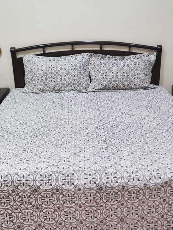 R Home Cotton Primum Printed Double Bedsheet 2 With Pillow Cover