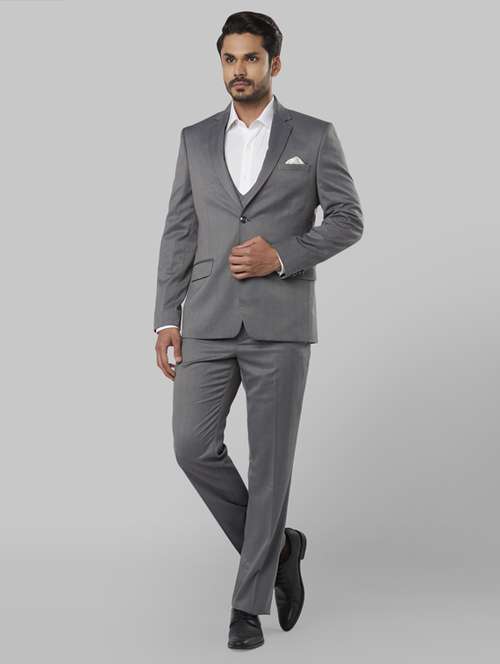 raymond suit design