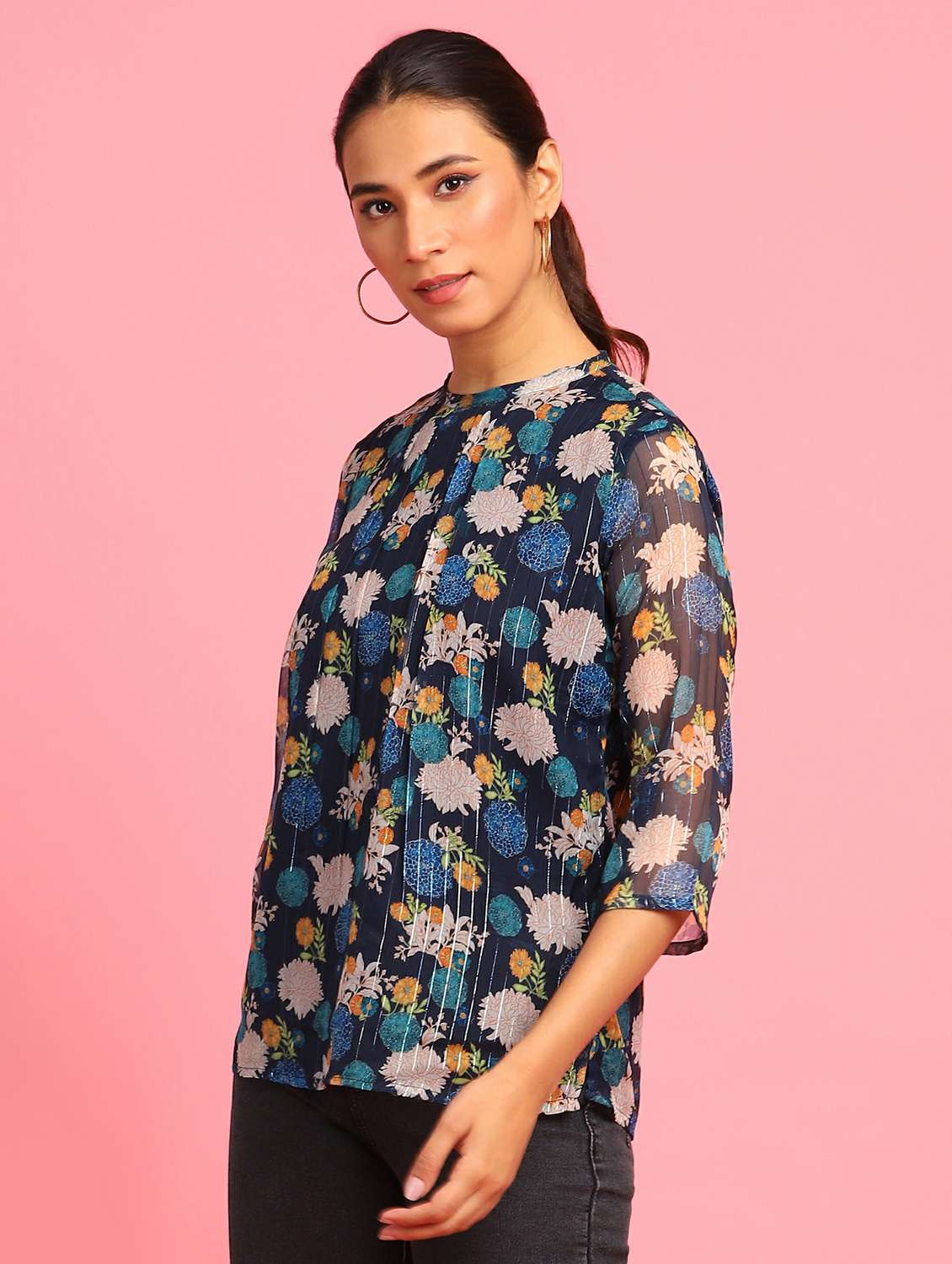 Women's Straight Round Neck Top