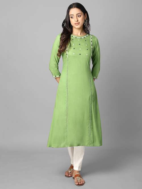 azira kurti