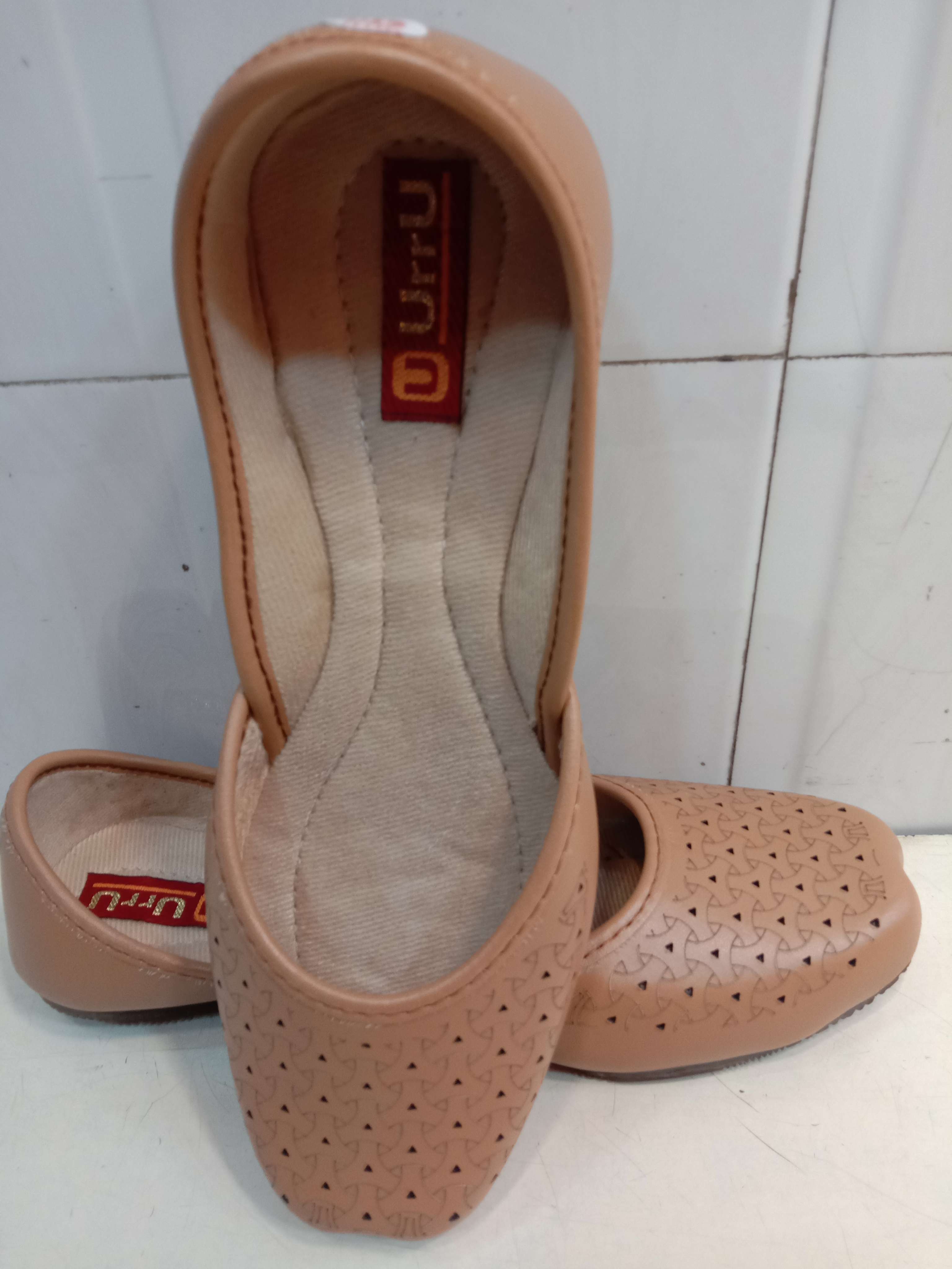 Buy online Ladies Juti from flats for Women by Madrash Boot House for