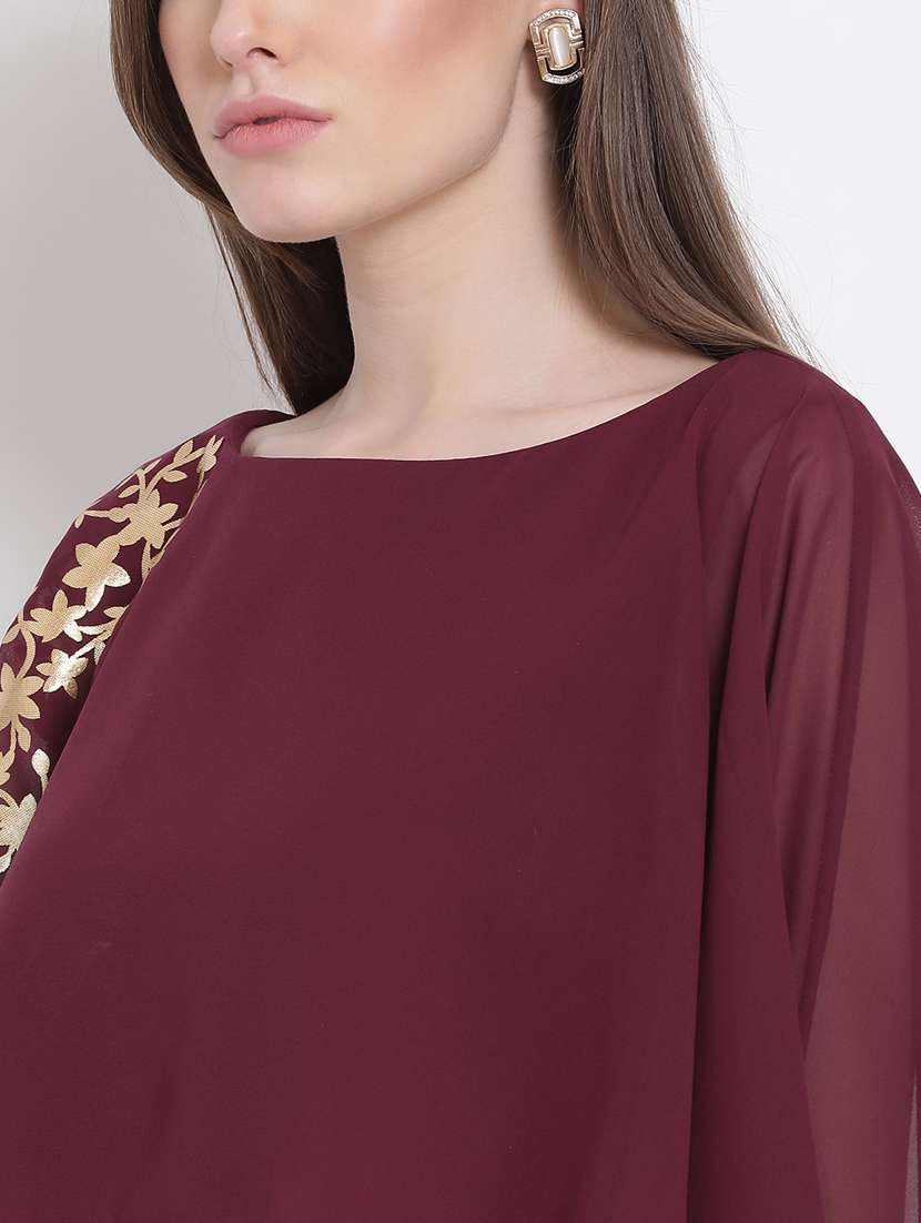 Women Maroon Foil Print Boat Neck Layered Top