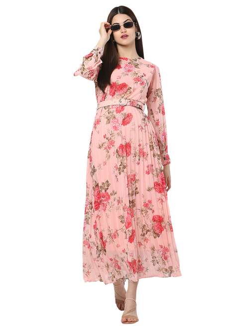 tour ke liye dress