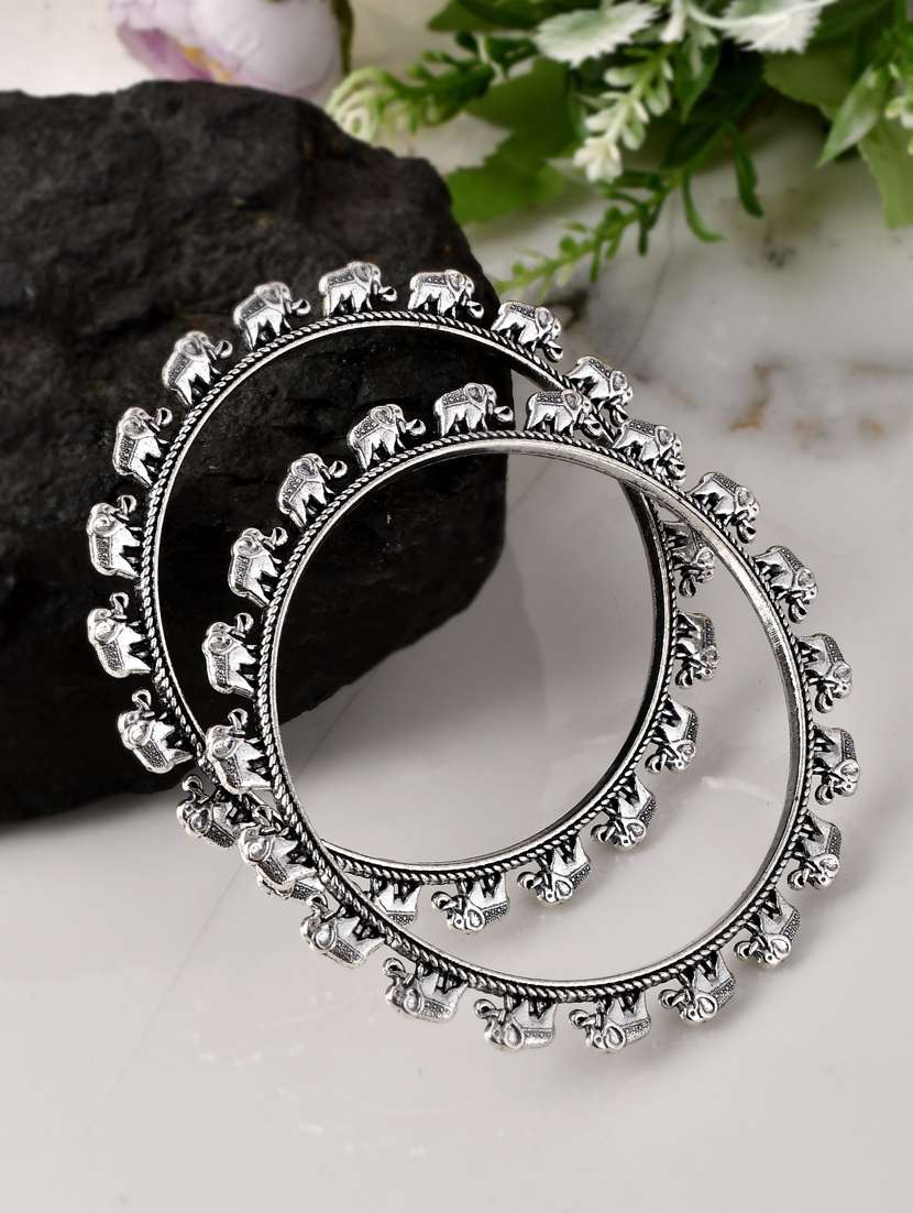 Set Of 2 Silver Toned Oxidised Elephant Shaped Bangles
