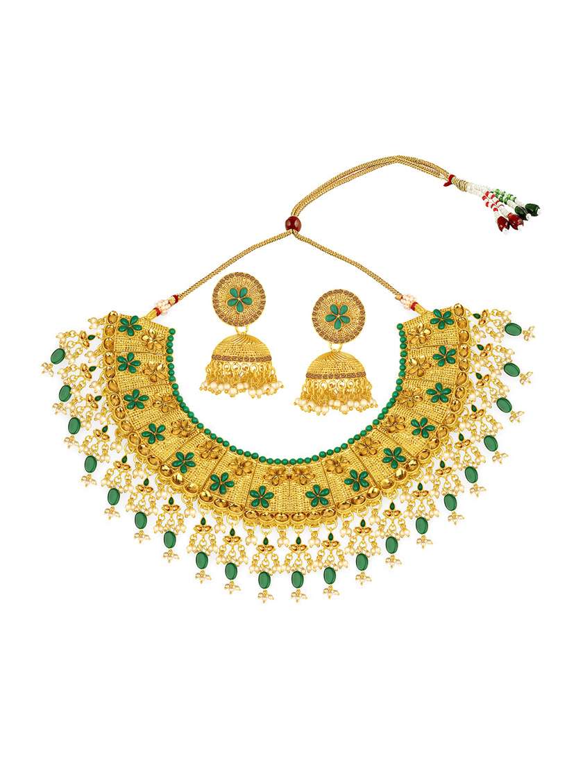 limeroad chappals