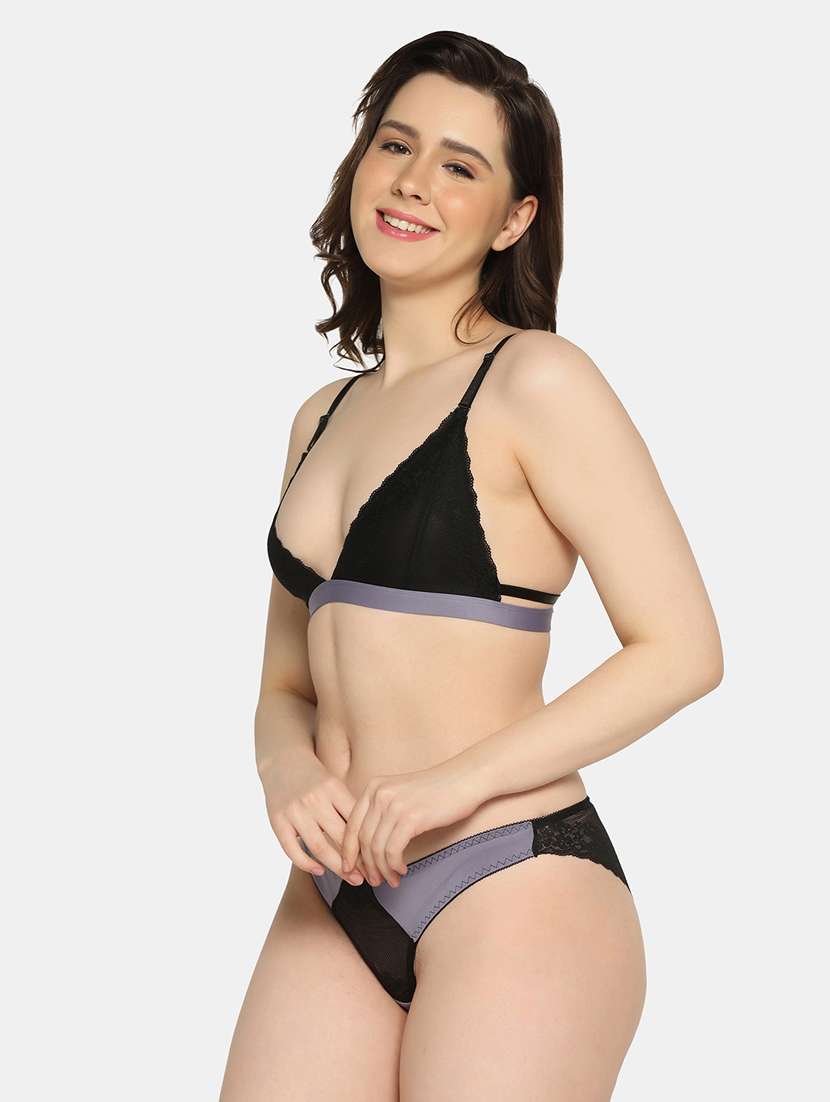 Buy online Black Lace Bras And Panty Set from lingerie for Women by Da Intimo for ₹799 at 38