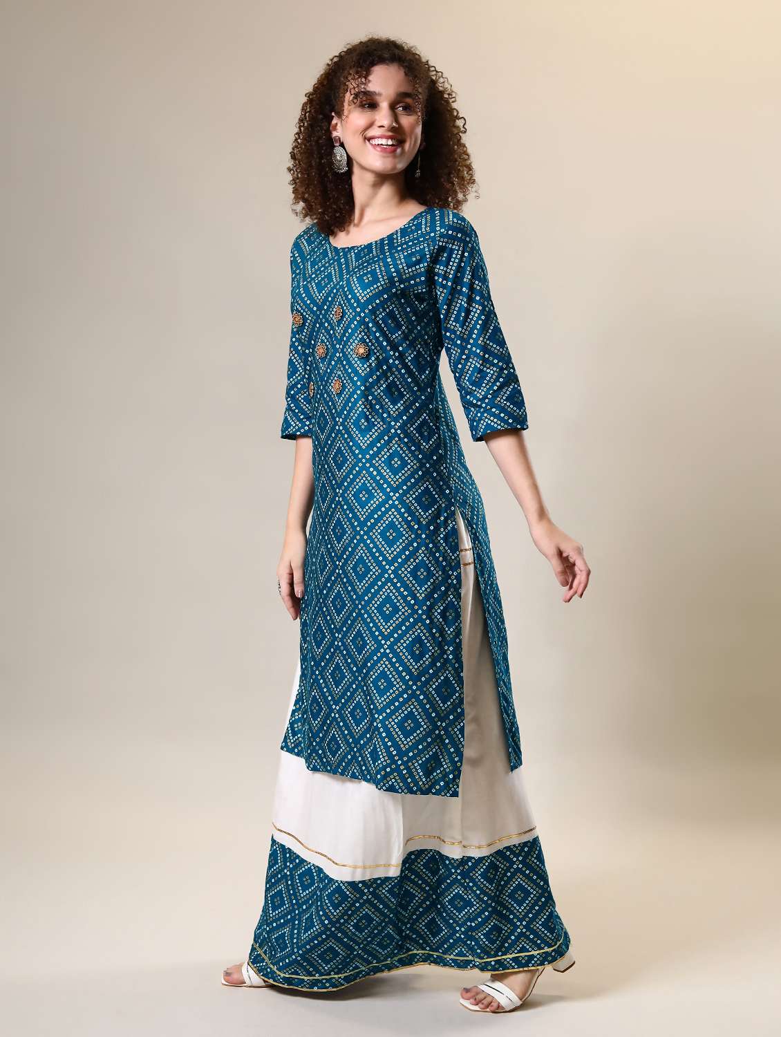 Buy online Bandhani Printed Kurta Skirt Set from ethnic wear for Women