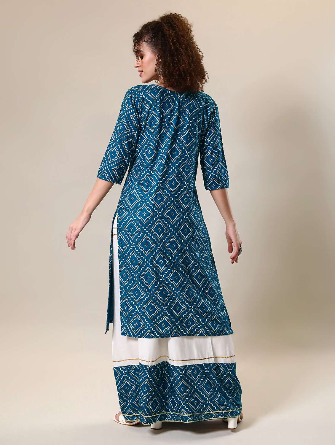 Buy online Bandhani Printed Kurta Skirt Set from ethnic wear for Women