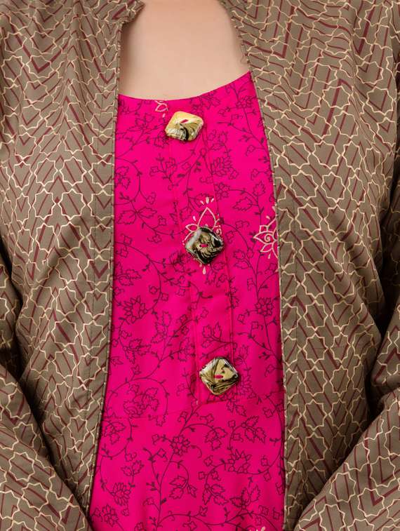 Women Boat Neck Printed Flared Kurta With Jacket