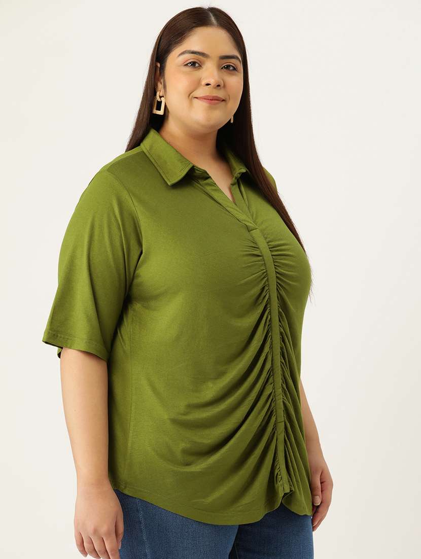 Women's Straight Collared Top