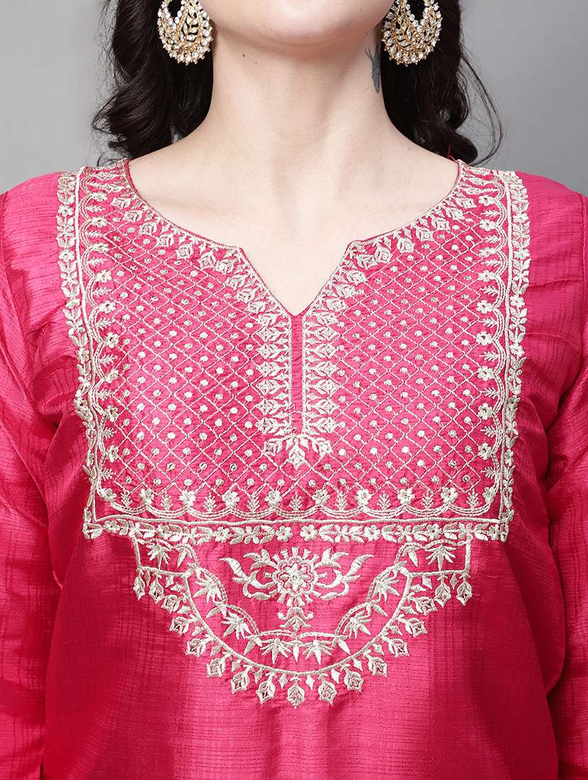 Women Three Quarter Sleeve Kurta Pant With Dupatta Set