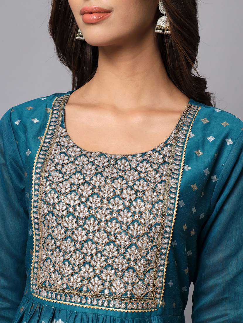 Women Three Quarter Sleeve Anarkali Kurta Pant With Dupatta Set