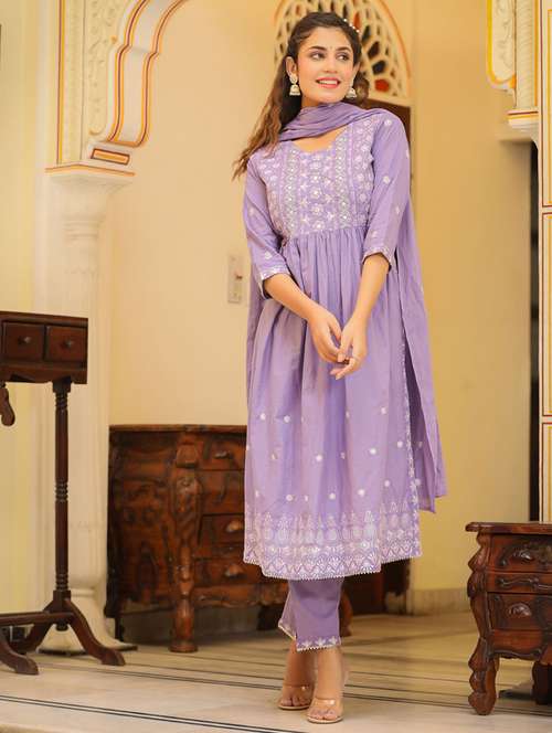 Women Lavender Kurta Pant Set With Dupatta