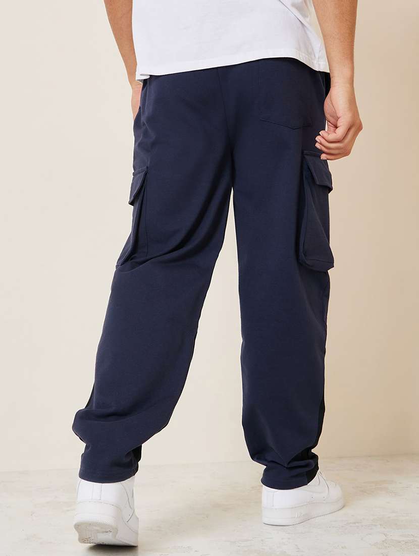 Buy online Men Solid Cargo Track Pant from Sports Wear for Men by Styli