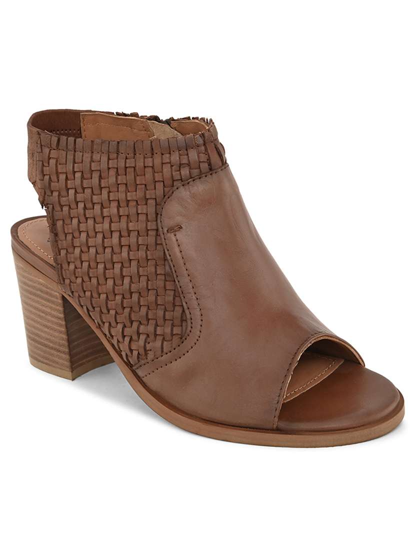 Hosis Brand Tan Back Strap Sandal