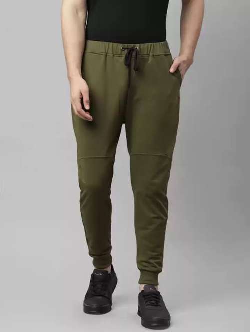 Men Mid Rise Relaxed Fit Jogger