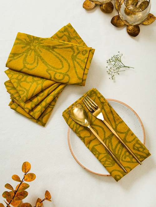 Ratan Cart Yellow Cotton Floral Printed 16x16 Inch Napkin Set Of 6