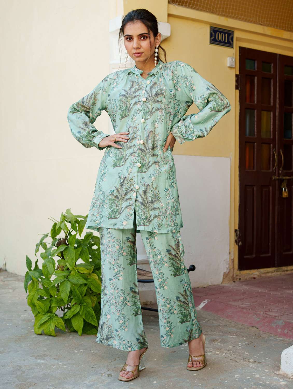 Green Cotton Blend Shirt And Trouser Co Ord Set 