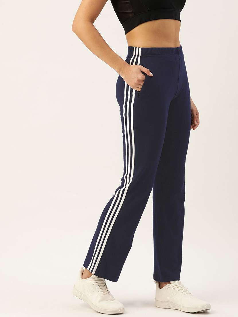 Women Solid Tapered Track Pant