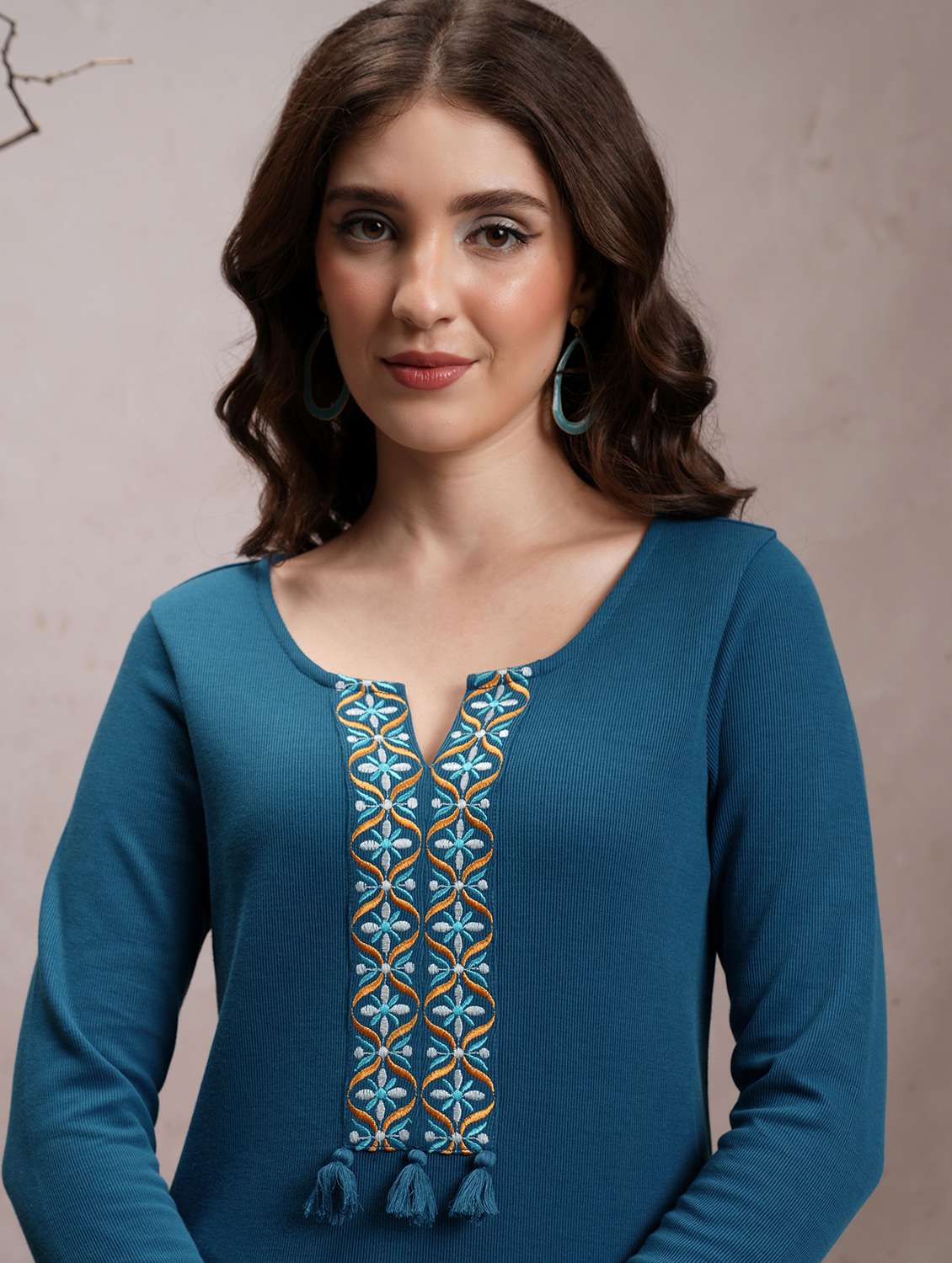 Women Teal Blue Cotton Blend Straight Kurta