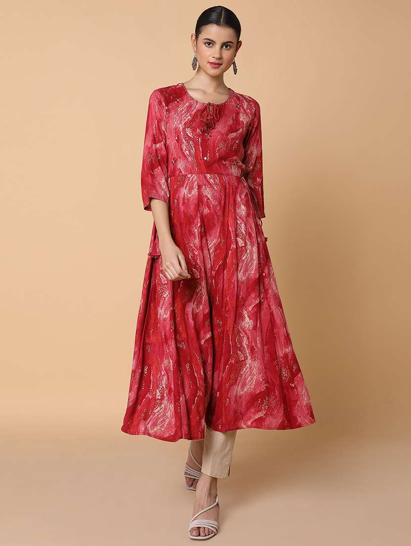 Women Three Quarter Sleeve Anarkali Kurta
