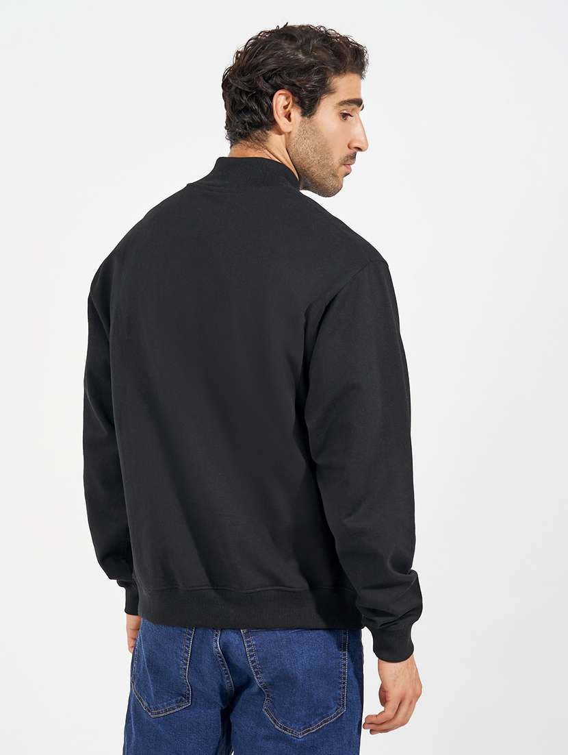 Men Solid Long Sleeve Sweatshirt