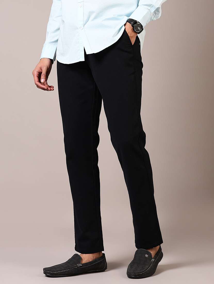 Men Solid Mid Rise Chinos Trouser