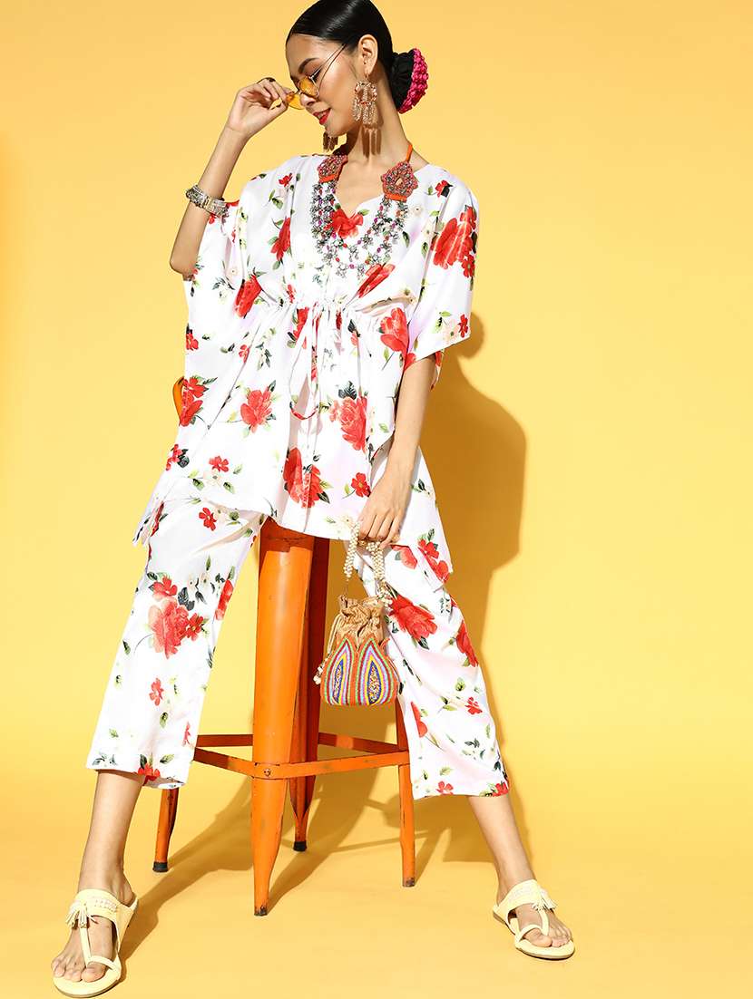 Women White Floral Printed Ethnic  Co Ord Set