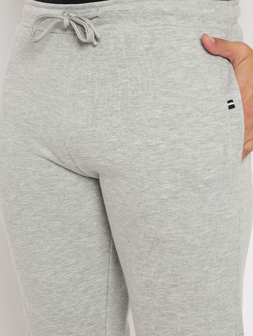 Men Solid Mid Rise Track Pant