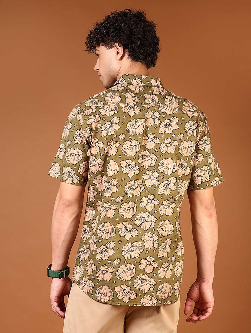Men Floral Printed Short Sleeve Loose Fit Casual Shirt
