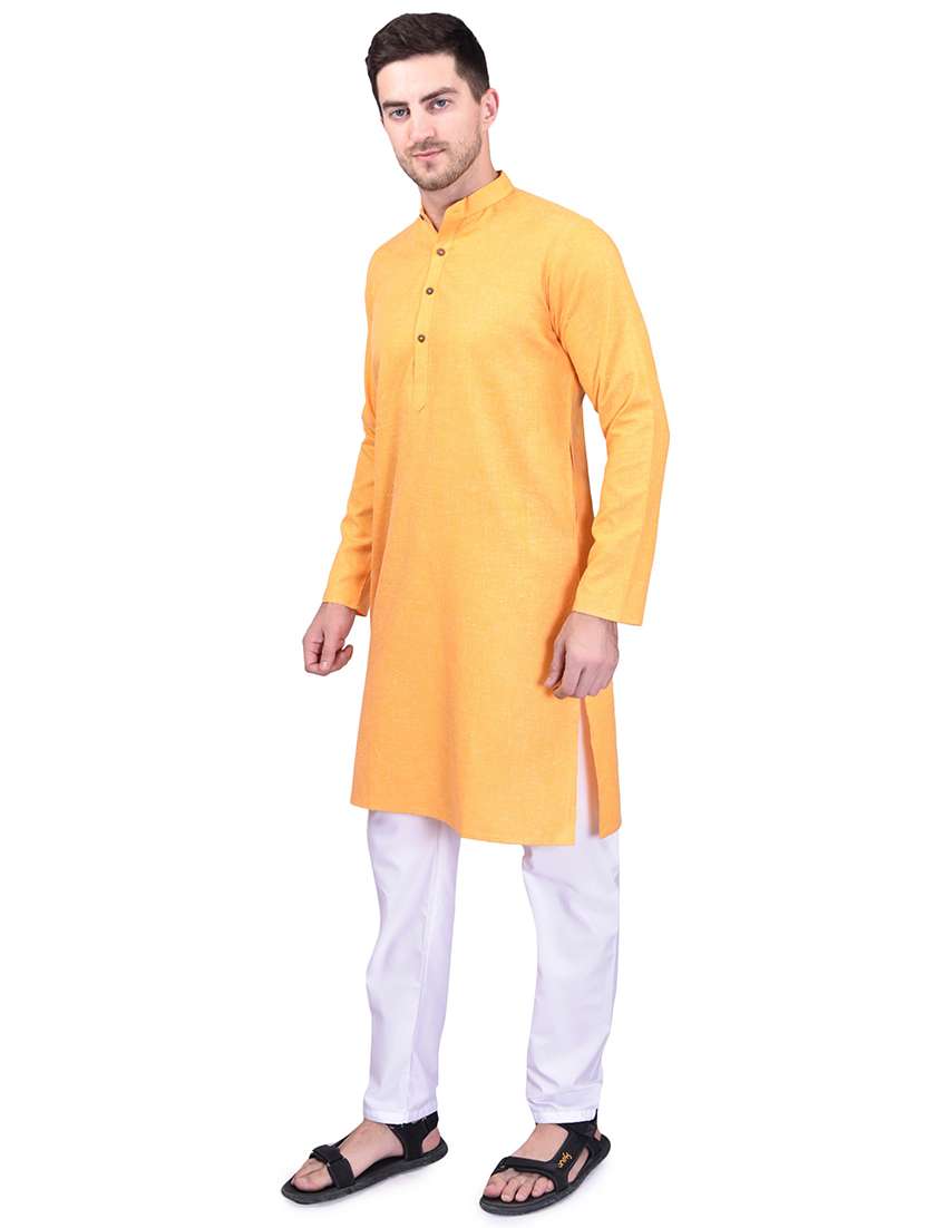 Men Solid Mandarin Neck Kurta Pyjama Set