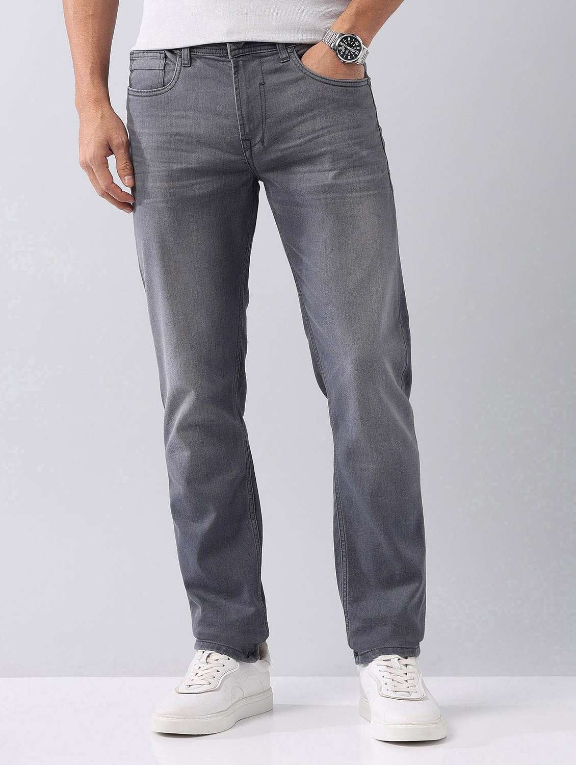 Men Mid Rise Ankle Length Relaxed Fit Jeans